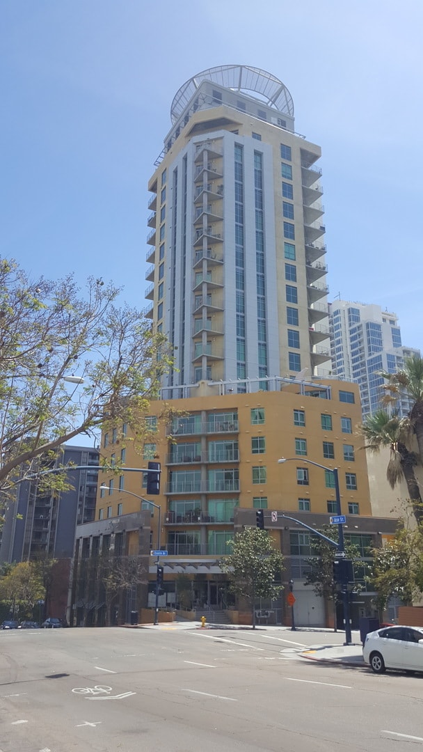 Building Photo - Cortez Hill 2 bed 2bath (downtown), 1217 sqft 2 balconies w/ Great Views!