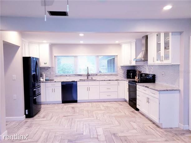 Building Photo - 2 br, 2 bath House - 1515 Satsuma St