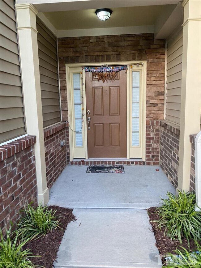 Foto del edificio - 507 Whitworth Ln