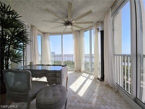Building Photo - 5550 Heron Point Dr
