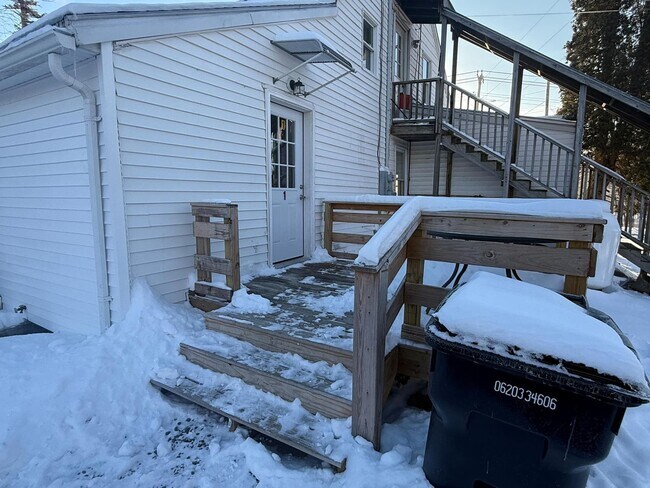 Foto del edificio - 996 State St