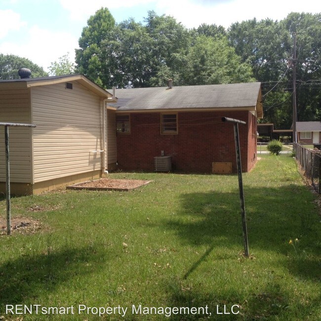 Building Photo - 3 br, 2 bath House - 1617 Celia Drive