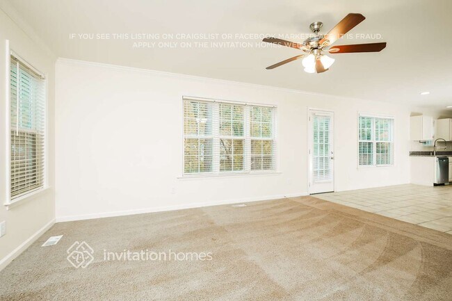 Foto del edificio - 6413 Willowlawn Dr