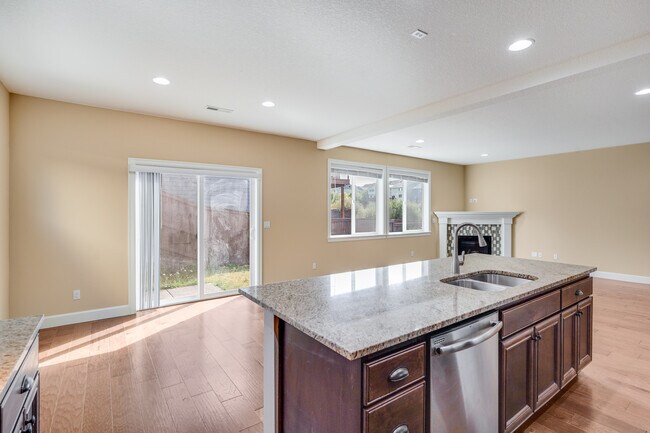 Foto del edificio - 7288 NW Baneberry Pl