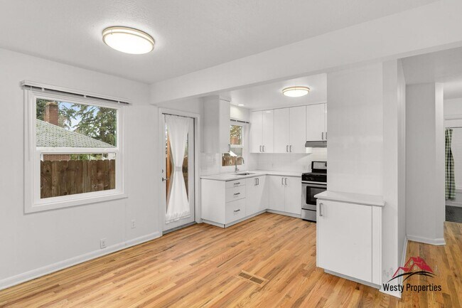 Foto del edificio - 6725 E Burnside St