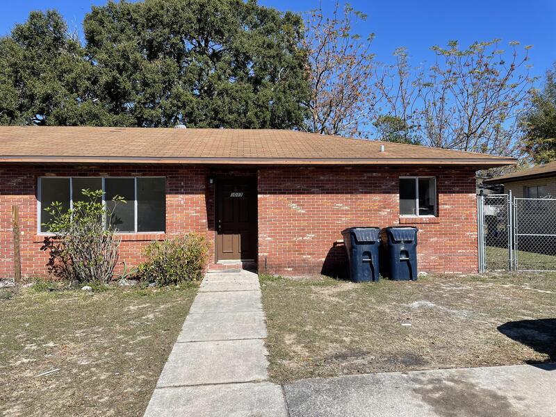 3017 Ernest Dr, Auburndale, FL 33823 Condo for Rent in Auburndale, FL