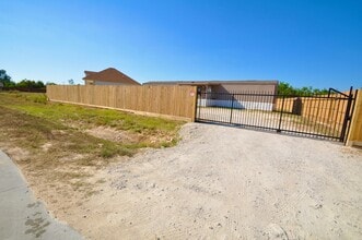 Building Photo - 25 Road 5608