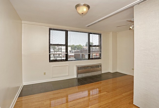 Building Photo - 88-15 144th St