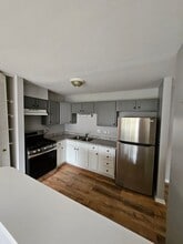 Building Photo - 2200 Bayside Dr