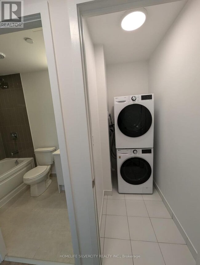 Photo du bâtiment - 225 Malta Ave.