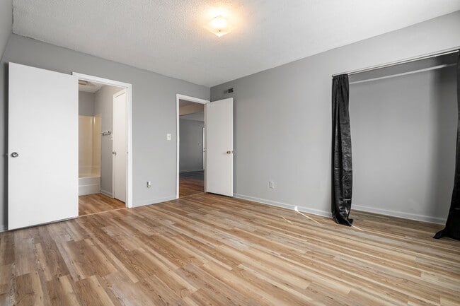 Foto del edificio - 511 Poplar St