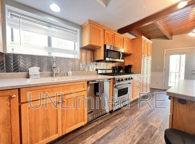 Building Photo - 2944 Kona Trail