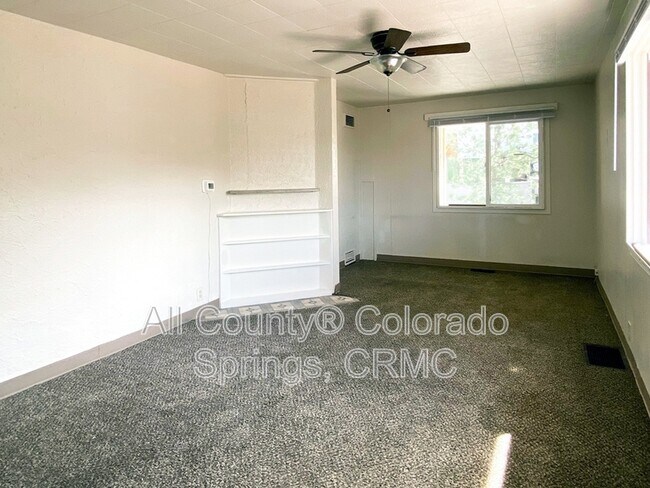 Photo - 114 W Brookside St Apartment