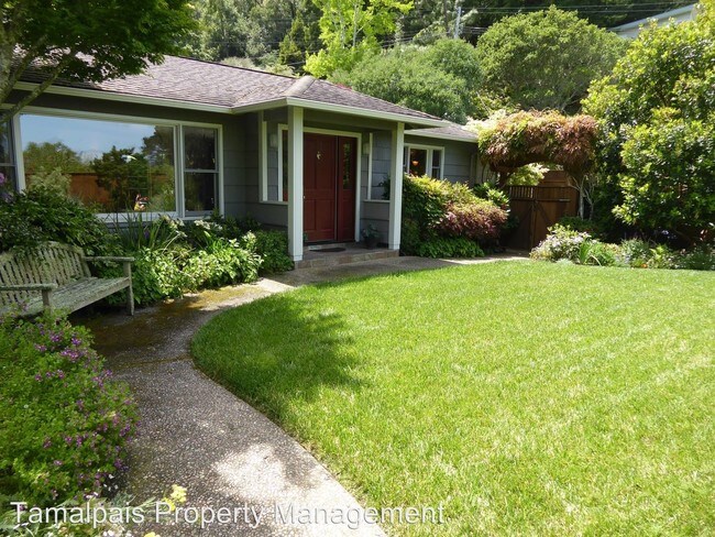 Building Photo - 4 br, 2.5 bath House - 480 Montecito Ave