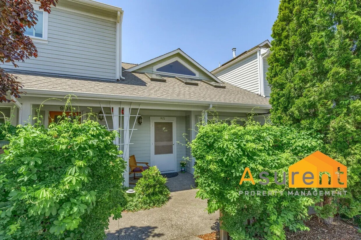 Foto principal - 971 B St