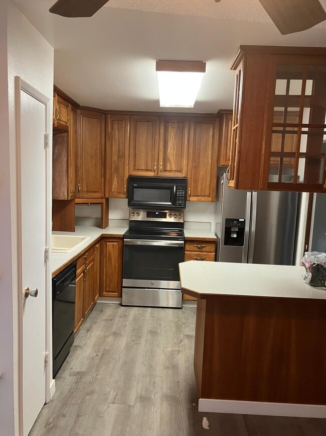 Foto del edificio - 521 Tyee Cir