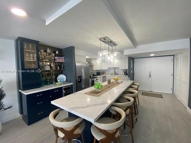 Building Photo - 6423 Collins Ave