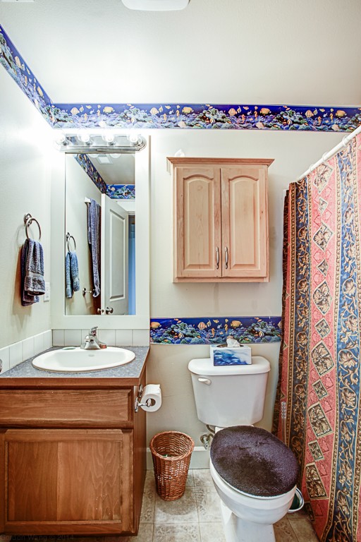 bathroom - 560 Wilderness Peak Dr NW