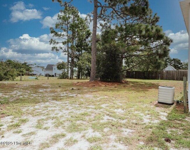 Building Photo - 232 Castlebury Ln