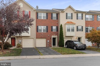 Building Photo - 15 Tidewater Terrace Building Photo - 15 Tidewater Terrace