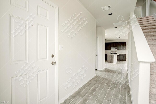 Building Photo - 4 br, 2.5 bath House - 101 Insider Loop