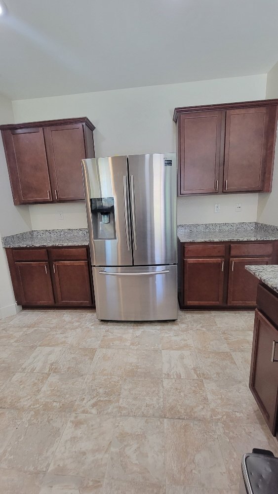 Building Photo - Beautiful home nestled in the Natomas area...