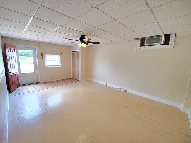 Foto del edificio - 3002 Churchview Ave