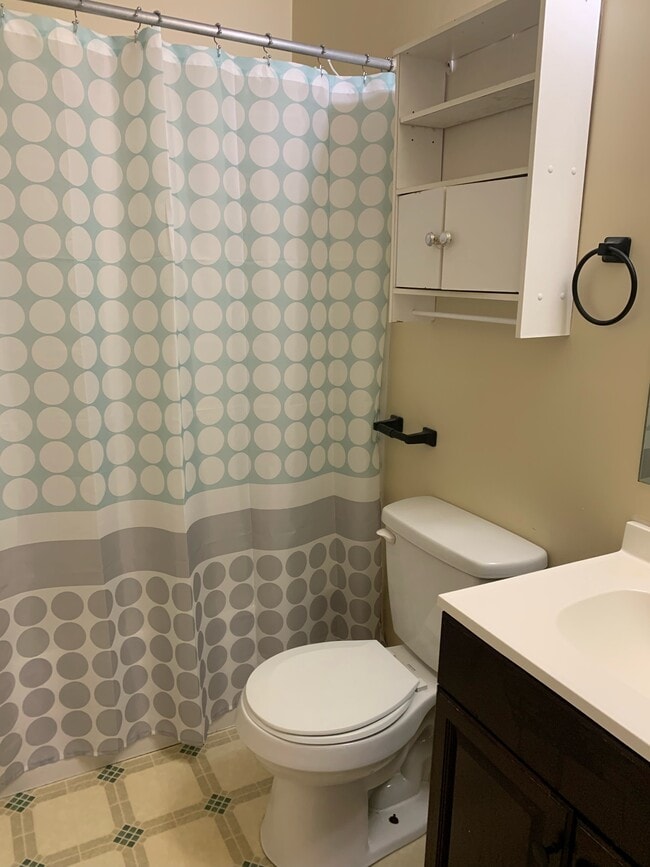 Building Photo - 4864 National Rd