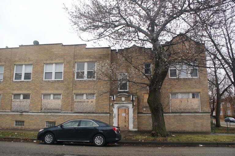 Building Photo - 2719-2723 W 66th St