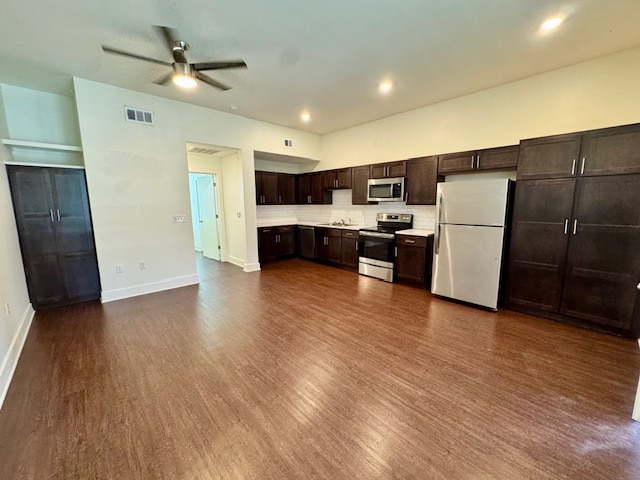 Foto del edificio - 726 E Emma Ave