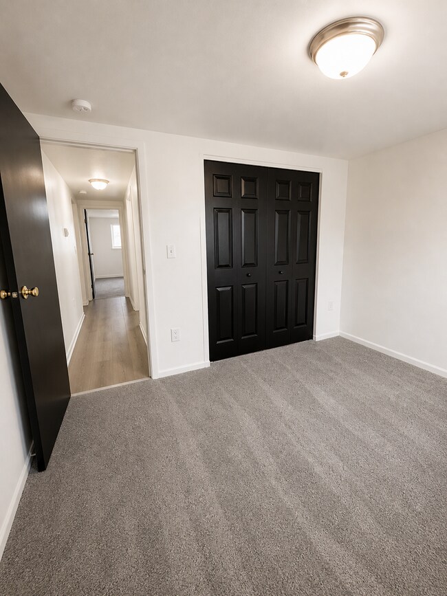 Foto del edificio - Jefferson Trace Apartments 2 Bedroom and 1.5 Bathroom  - Apply Now~