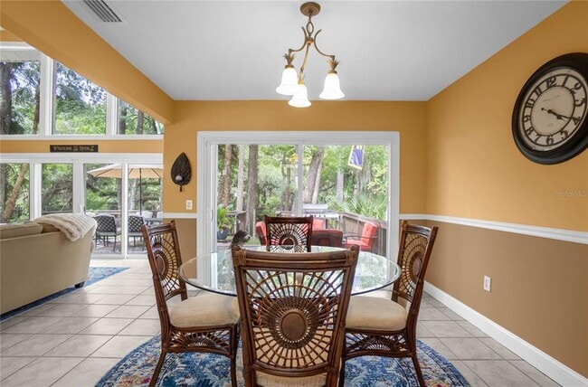 Building Photo - 28 River Trail Dr