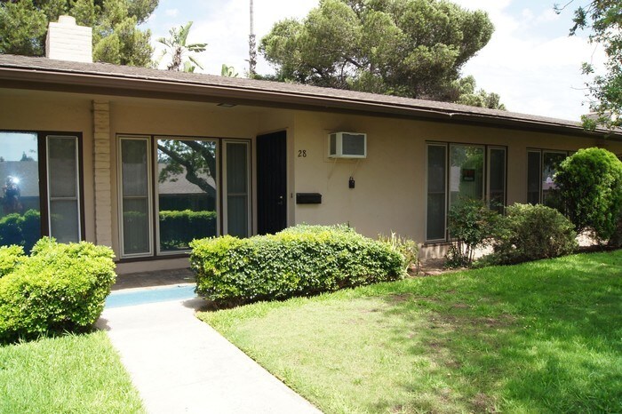 Primary Photo - 9320 Earl St