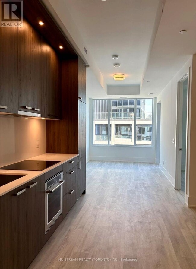 Photo du bâtiment - 115 Denison Ave