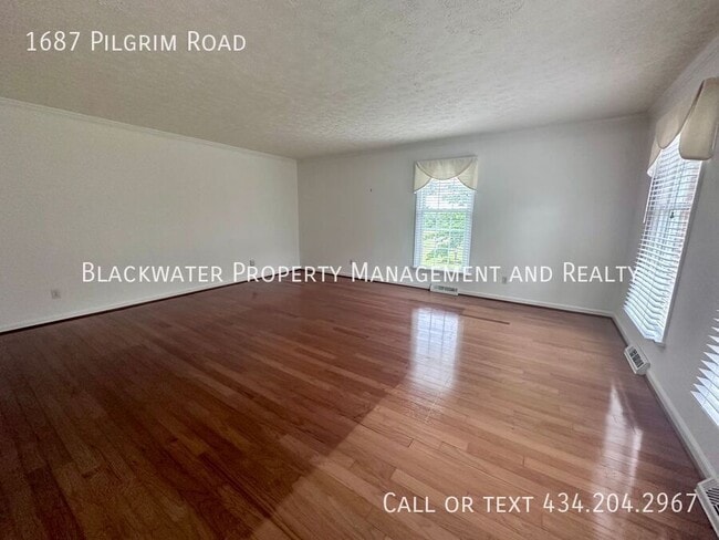 Building Photo - 1687 Pilgrim Rd