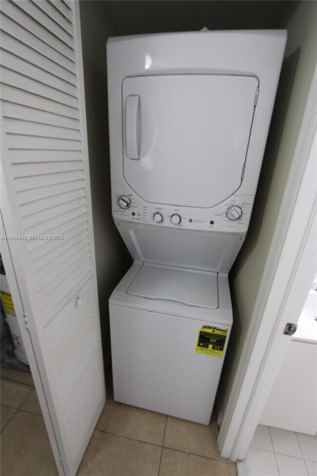 Foto del edificio - 22831 SW 88th Pl