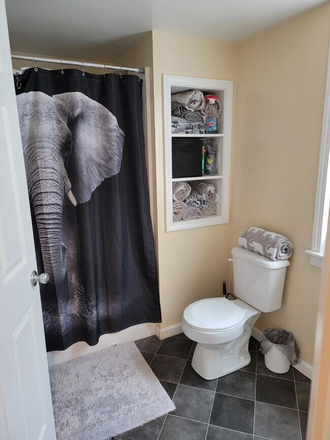 Foto del edificio - 401 Grant Ave