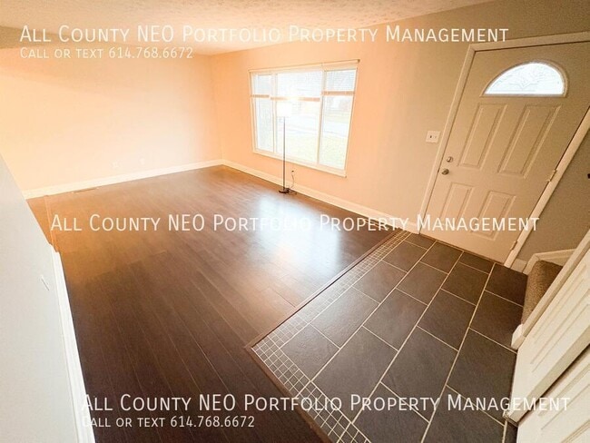 Building Photo - 4601 Paxton Dr S