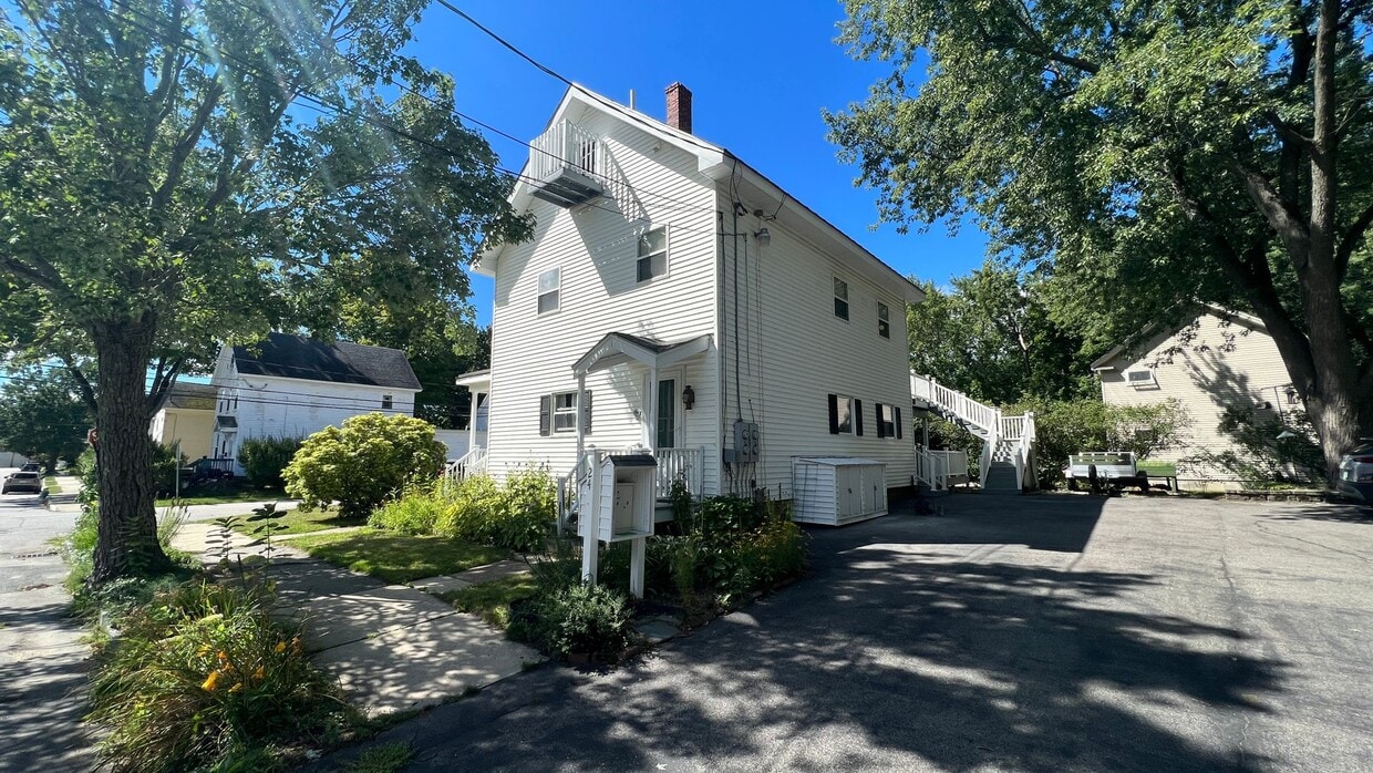 Foto principal - 24 Maple St