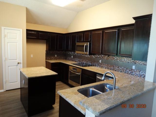 Building Photo - 213 Dorsett Ct