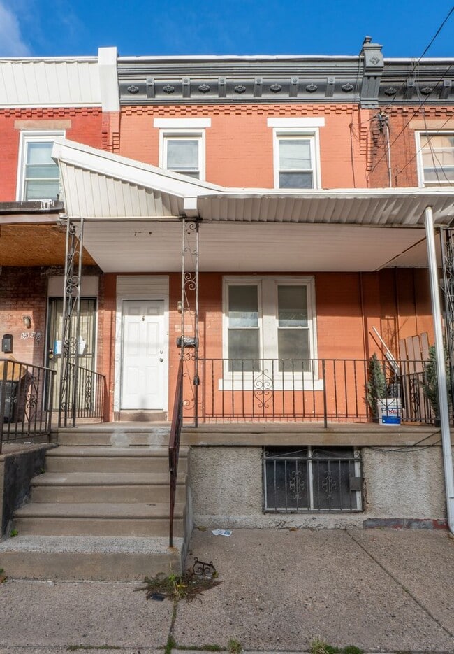 Building Photo - 1536 S 26th St