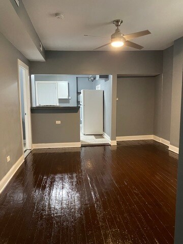 Building Photo - 4444 W Maypole Ave