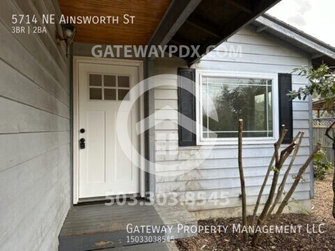Building Photo - 5714 NE Ainsworth St