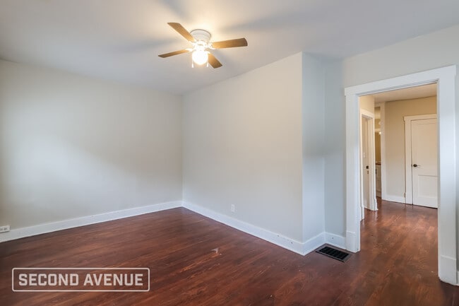 Foto del edificio - 1629 S 30th St