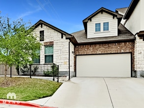 Building Photo - 2304 S Lakeline Blvd