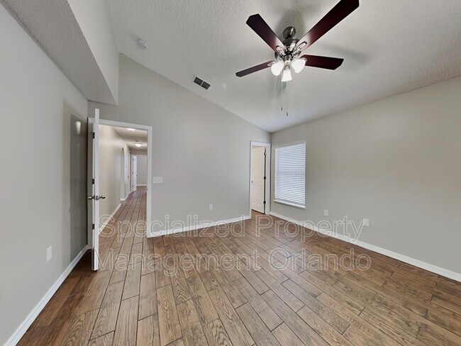 Building Photo - 6879 Belmar Dr