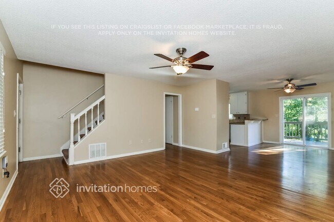 Foto del edificio - 1110 Wood Valley Rd