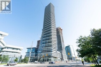 Building Photo - 448 Burnhamthorpe Rd W