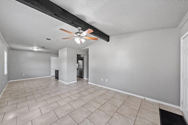 Foto del edificio - 580 Plaza Ct