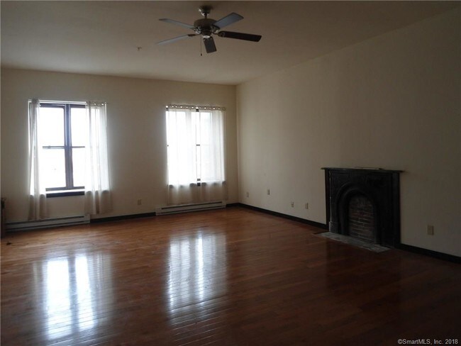 Building Photo - 130 State St